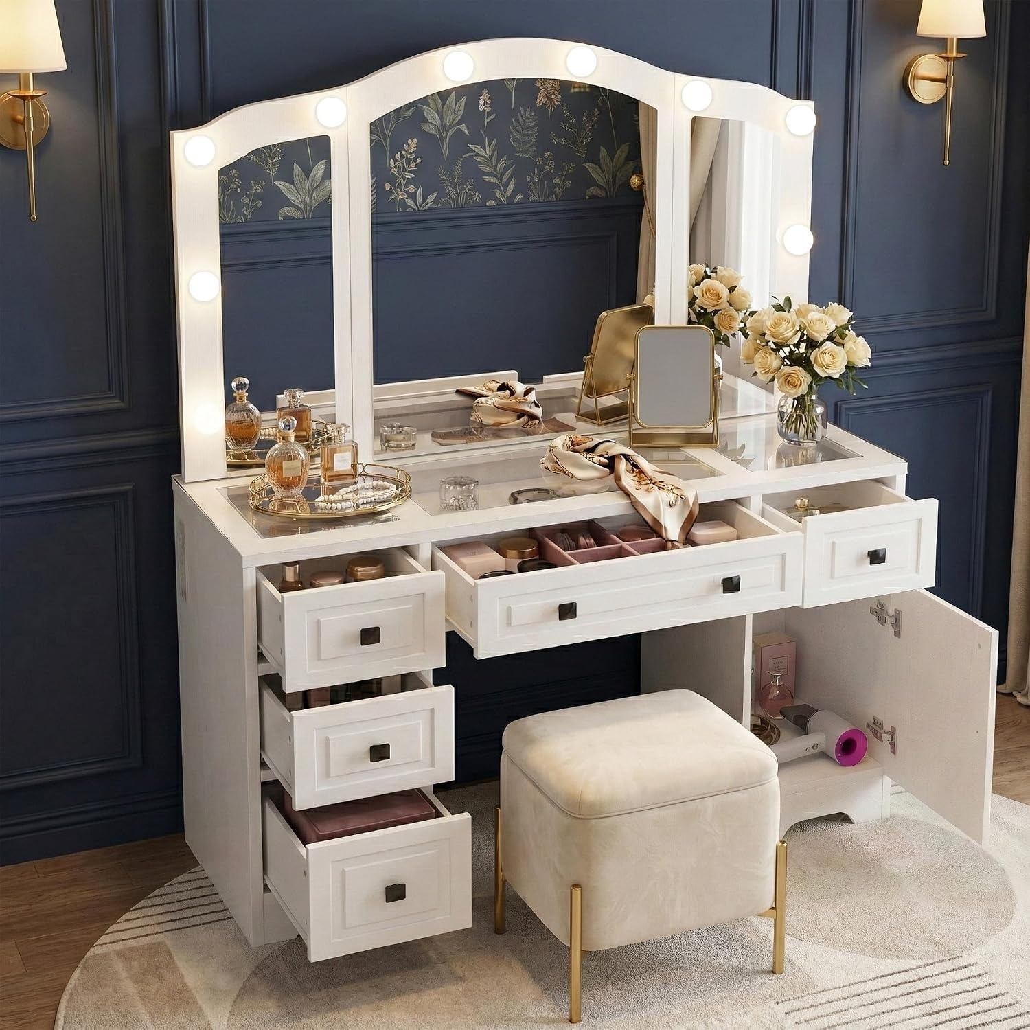 Lighted Vanity Desk, Tri-Fold  - Dressing Table Vanity With Lighted Mirror review and price